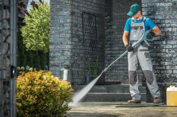Professional Pressure Washing Services in Mayflower Village, CA
