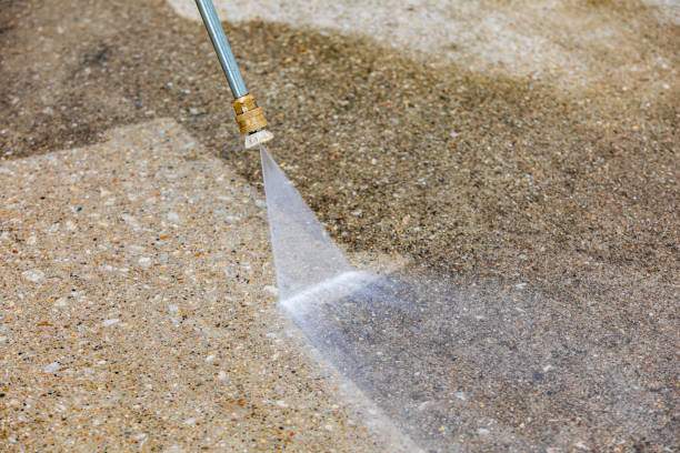 Best Machinery and Equipment Cleaning  in Mayflower Village, CA